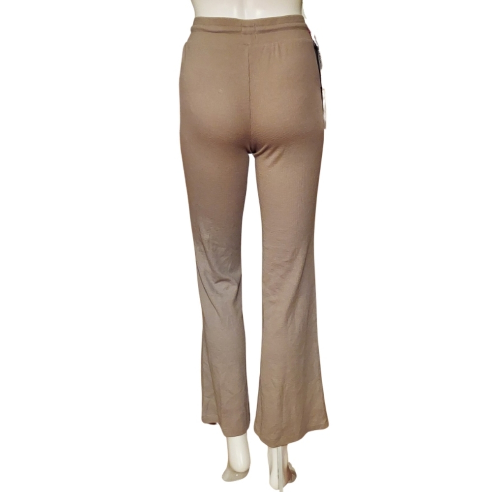 Aritzia Sunday Best Baby Waffle Kick Flare Pant In Turner Taupe - Picture 5 of 15